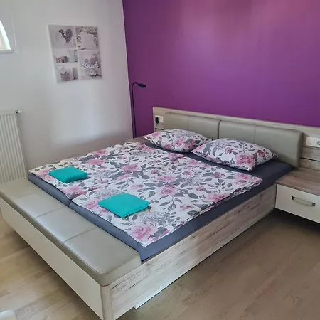 Διαμέρισμα Greg's Great Location