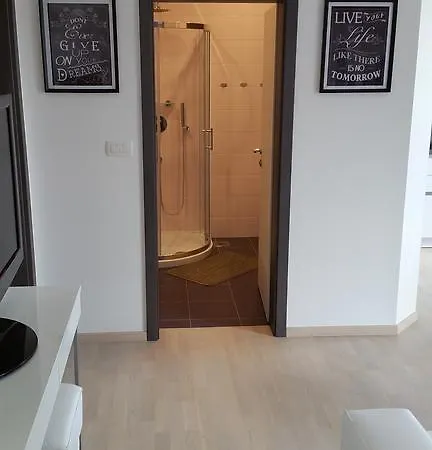 Greg's Great Location *